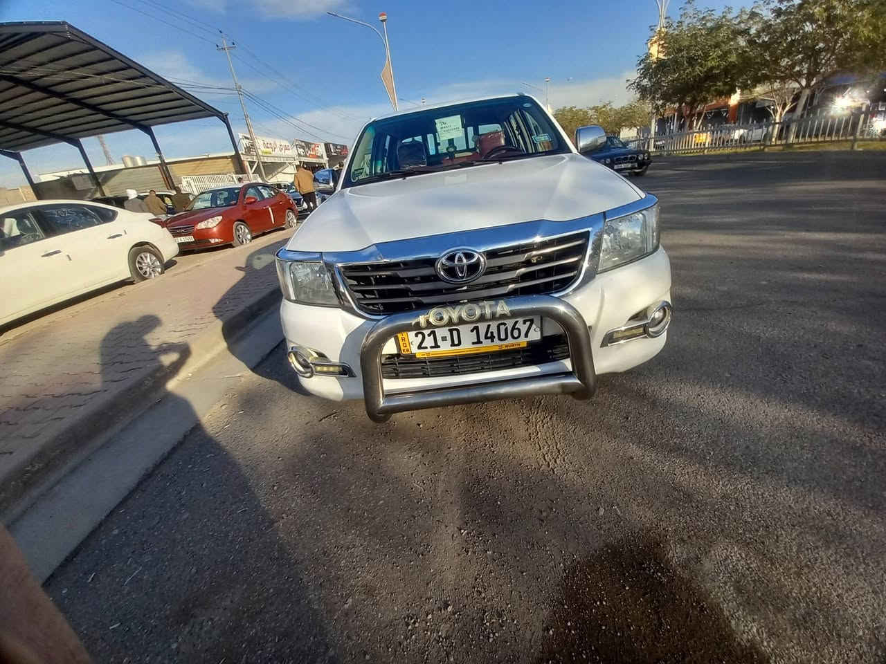 السلام عليكم هايلوكس موديل ١٥ شاصي ١٢ كير اوتو دفتر بنزين سعر ٢١٥ وبيها مجال مكاني كركوك ***********
