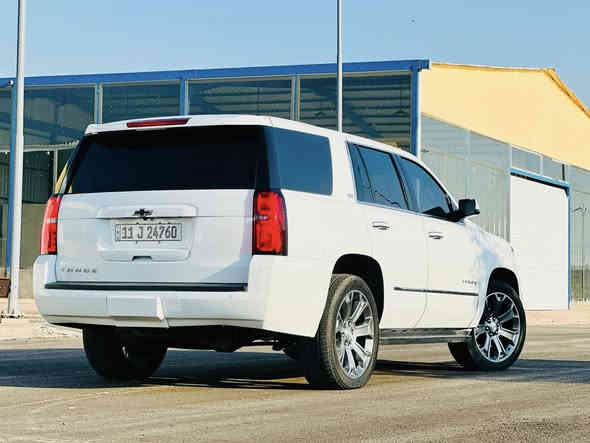 سلام عليكم خاص مغلق نتصال فقط ***********
السعر.  270   مكان بغداد  
تاهو موديل 2020. اصل  سونار مرافق 
السونار مرفقى  فقط الحادث الباقي مكفول
شاشا قاصة كامرة حساس خلفي امامي 
تحكم ربع جهات كشنات. جلد. كشن كهرباي 
سبعة. 7. راكب.  ثلاث قطع. تبريد مركزي 
ويل. كروم  كير محرك تايرات حدادة. مكفولة
حجم. المحرك.    (. 8 ).   5300. مكفول
مكان السياره بغد***********
