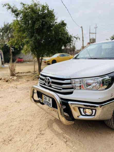 اسلام عليكم هايلوكس موديل 24 بسمي ماشيه 35 كفاله عامه اريد مراوس فلونزه موديل 14 او 15 اوتماتيك سعره 295
