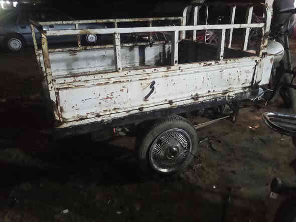 ستوته خير من الله جاهزه على كل عيب السع 350 وبيها مجال متوازي سني على هذا الرقم دقي***********
