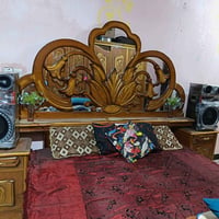 غرفه نوم أخشاب نضيفه حلوه سعر 600 وبيها مجال رقم للتواصل 07747192073