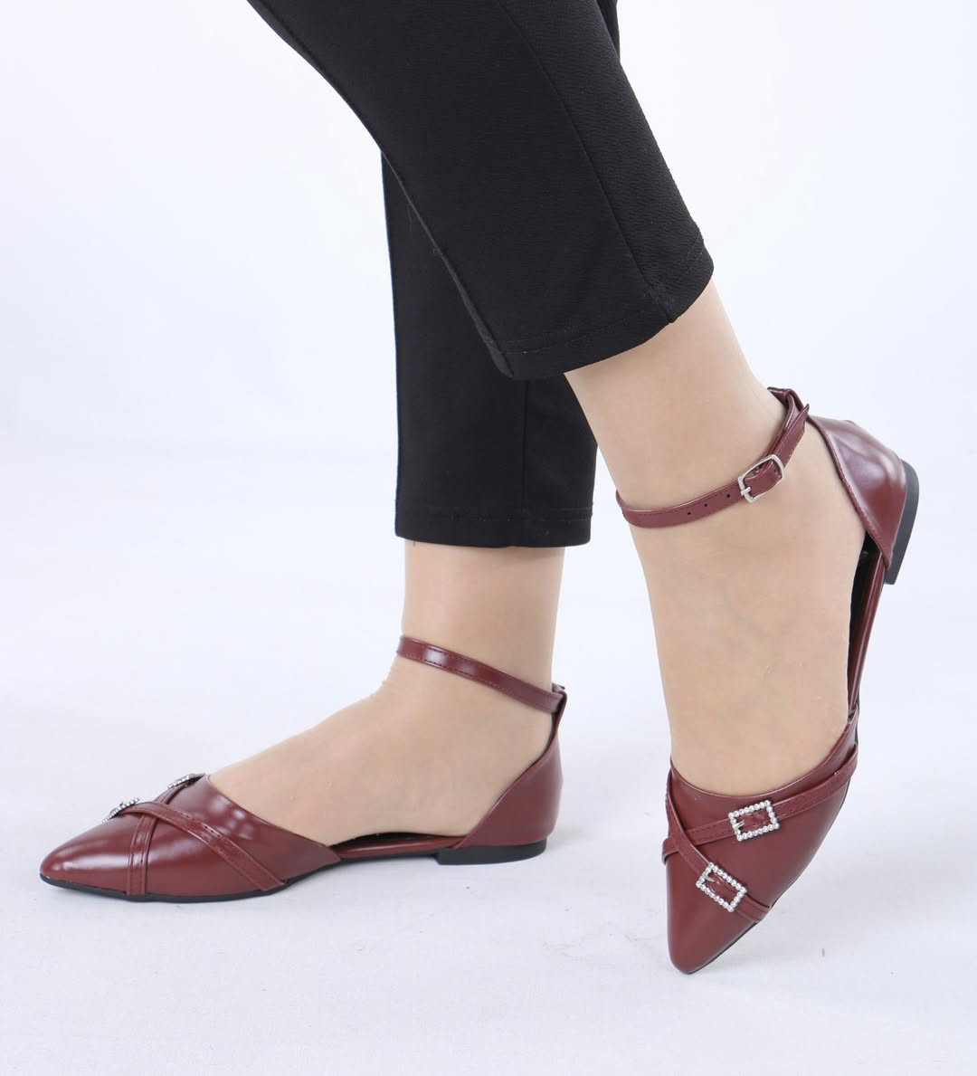 جديدنا احذية فلات تركية طبية 100 ‎%‎ 😍✅🥿

تألقي بآجمل اطلالة وحصريا لدى NH ZARA 🥰💕

القياسات من 36 الى 40 🎗️🌸
السعر 15 الف فقط 💵

حصريا لدى NH ZARA وبأنسب الاسعار 🌺💐🪻🪷

موصل / الزهور - مجمع عزيز فتحي ط3 🌹

التوصيل داخل الموصل الفين دينار فقط 🚗🚕

التوصيل للاقضية والنواحي والمحافظات 5 الاف🚗🚕

لطلب التوصيل يرجى ارسال :
- صورة الموديل مع ذكر اللون والقياس 👝🧳👠👞👟
- اسم الحي مع اقرب نقطه دالة 🏡
- رقم الهاتف ☎️


**إذا كنت صاحب هذا الإعلان وتريد حذفه لأي سبب، رجاءا أرسل رسالة إلى الدعم الفني**