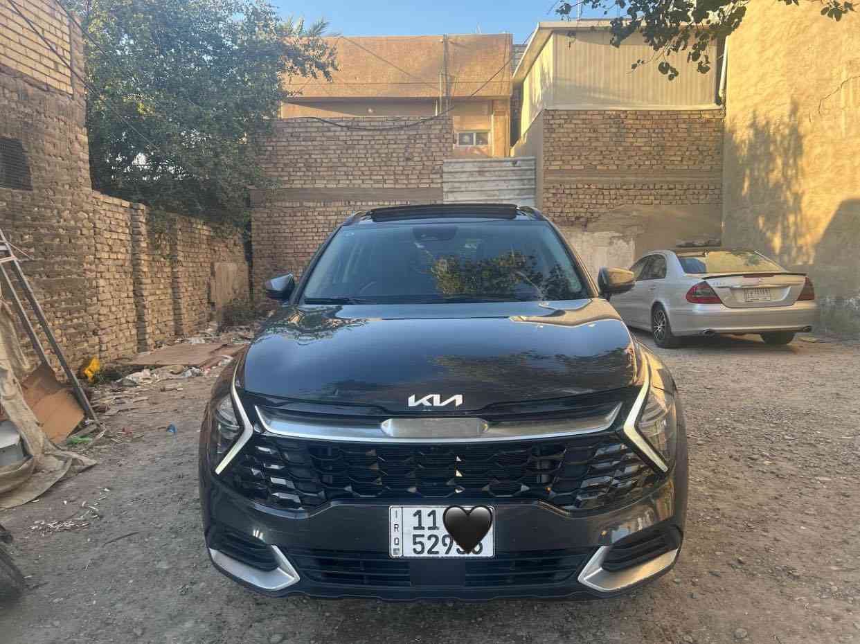 🔴السلام عليكم
🔴سبورتج 2023للبيع 
🔴فول مواصفات 1/1
🔴 بصمه 
🔴بانوراما
🔴كشنات جلد تدفئه تبريد
🔴شحن لاسلكي 
🔴خزن ميموري
🔴شاشه متصله 
🔴سايد بريك دكمه 
🔴صندوق كهرباء 
🔴رادارات 
🔴اوتو هولد  
حادثها 
كلين ما عده دعاميه بدون صبغ بدون  تبديل 
السعر 195وبيها مجال بسيط 
للاتصال /***********
