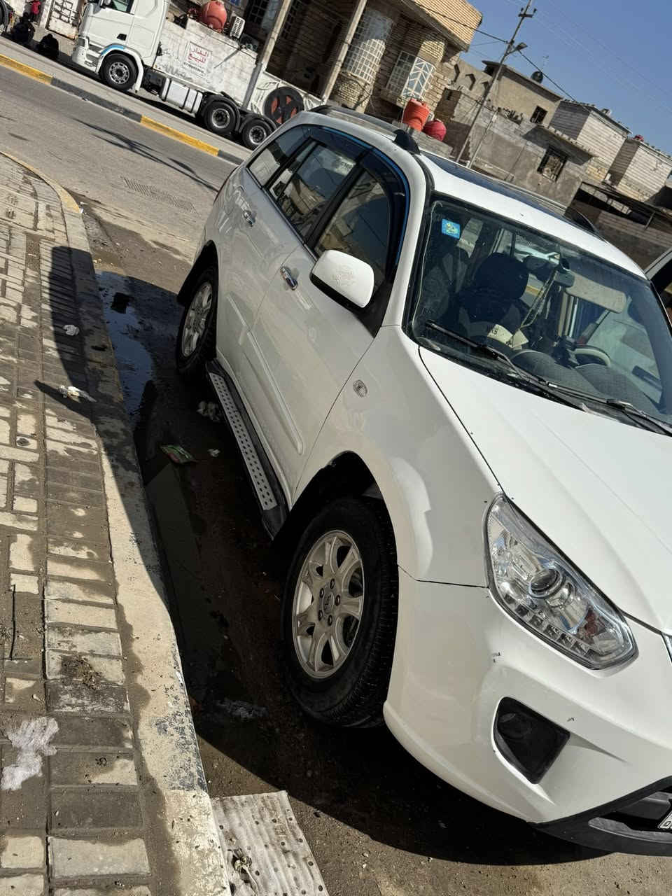 السلام عليكم
شيري تيكو رقم بصره انكليزي مديل 12 شكل 13 السياره مصبوغه مكانات قليله ابيع حزام .. جاهزه من كلشي ادامه كامله اي نقص مابيها راعيها يمنه عندي وكاله بيها مكفوله من الضربه والتبديل.. مكينه كير منظومه كلهن بلاد غرفتها جديده بيها شاشه كار بلي تبريدها بلادي ثلج ماشيه 146 مكانها بصره ابي الخصيب السعر 60 وبيها مجال 
للتواصل هذا رقمي ***********
