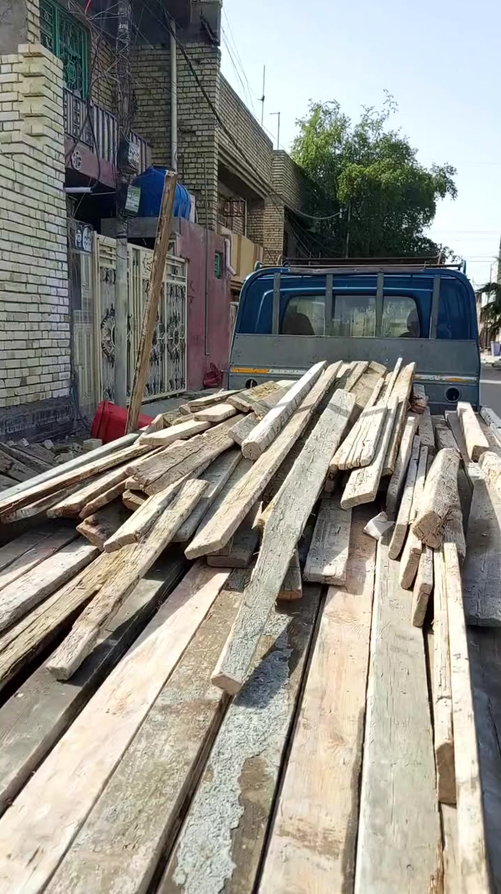 السلام عليكم وياكم اخوكم مقاول ابو حسن بيوتي المقاولات والكراستا وعمل عنواننا بغدادي***********
