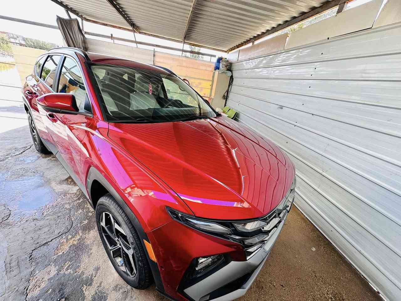 توكسان موديل2025🚗
وارد امريكي حادثها دعاميه اماميه بدون لغد او شاصي 
فول مواصفات عده فتحه
مواصفات سيارة موضحة بالفيديو
مكان السياره بابل
الاستفسار اكثر الاتصال ‭0783 881 2778‬
السعر 198
