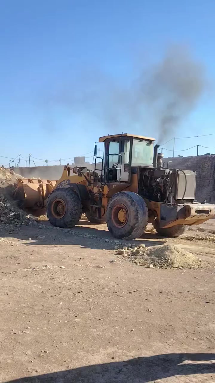 سلام عليكم فيتر شفلات صيني بالخدمه اطلع محافظات كير اكسل محرك جكات فجوج اطلع محافظات الرقم *********** والثاني ***********ابو علي واسط عزيزية قرب مطعم عبدالله
