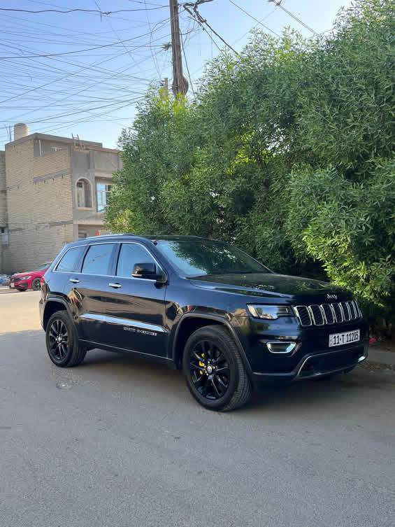 السلام عليكم جيب 2017 مقفوله كفاله عامه السعر 220 خليجي***********
