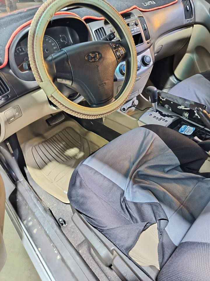 السلام عليكم
افانتي مقدس خليجي 
موديل 2008
سونار مرفق بلمنشور 
قطعه وحده صبغ
مكان الانبار 
سعر 103
للاستفسار 
***********
