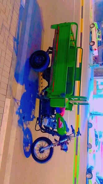 السلام عليكم ستوته كربلائيه موديل 18محرك جديد السعر 1150 والعنوان البصره ابو الخصيب والرقم***********
