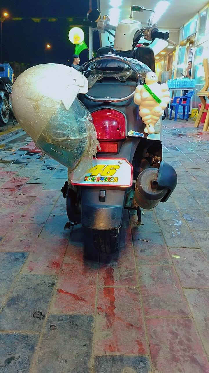 رمضان كريم //دراجه بولسي صار شهر من طلعه من الوكيل دراجه حلوه او مجنبزه ما تتعب عليه كامله من كلشي وين ما يعجبك فحص  لايت طكتين زنون او شمسي //قفل كسن (السعر مليون او بيهه مجال) المكان كوفه الستفسار ***********
