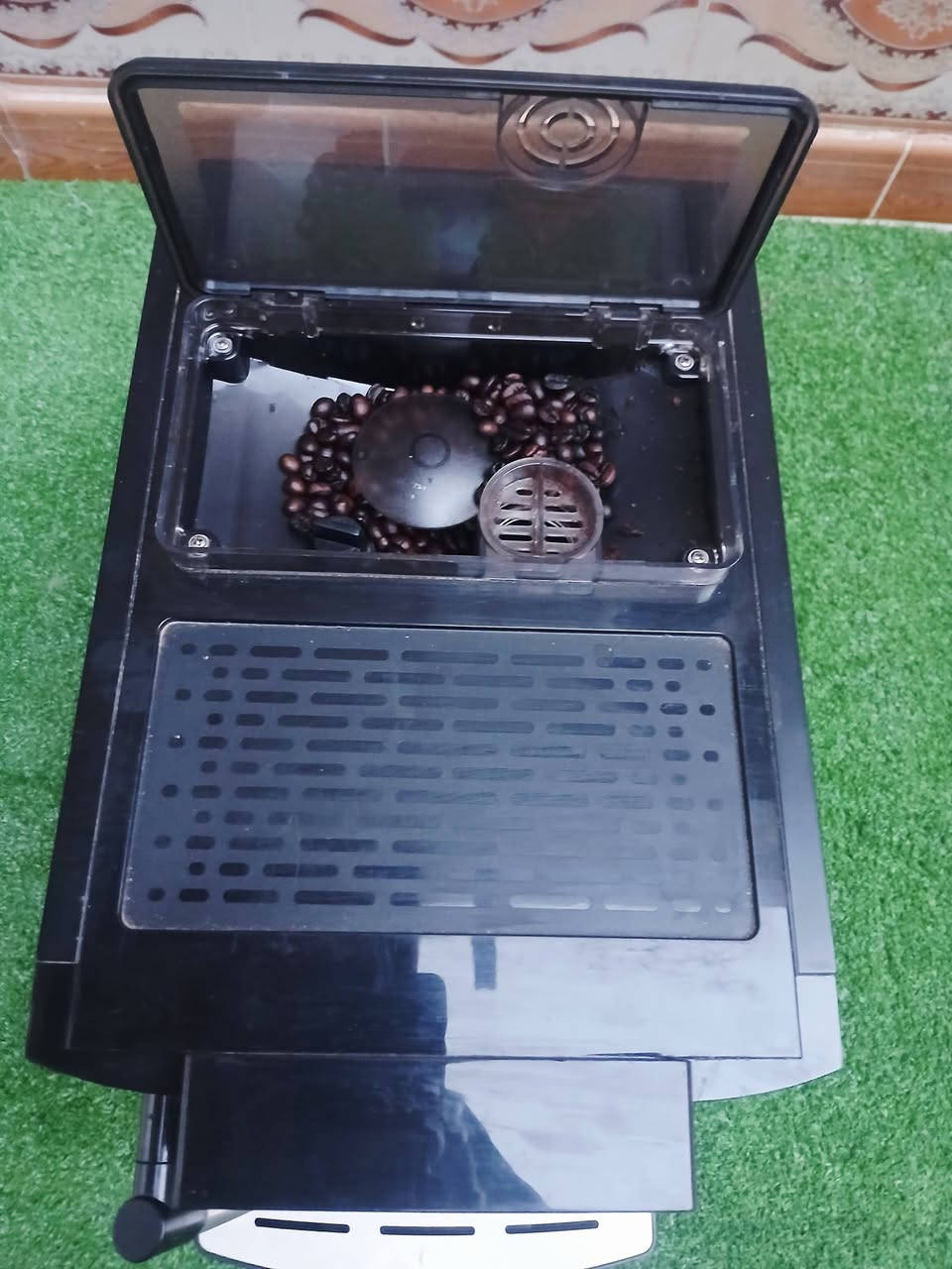 Cafetière Qilive automatique 🇨🇵🇨🇵🇨🇵🇨🇵
كافيتيار  صنع فرنسي جودة عالية في تحضير القهوة والكابوتشينو 
تخدم هايلة 
التوصيل متوفر والدفع عند الإستلام
0778010506


**إذا كنت صاحب هذا الإعلان وتريد حذفه لأي سبب، رجاءا أرسل رسالة إلى الدعم الفني**