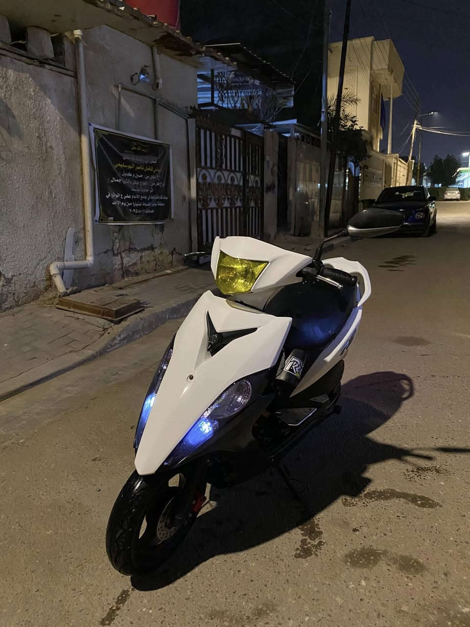 ماكس مضلع حديث نوزل دراجه قبل شهر طلعتها رمبه كفاله عامه تجيب مصلحك وياك وتفحص المكينه لو تنوخذ لمصلح كامله مكمله وبس جنايها يعرفها ويعرف اسعار الرمبه مالتها 

بصرة/ ابو الخصيب

***********
