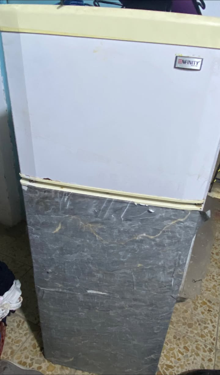 مرحبا.. مكلفه بنشر ثلاجه ماطور شغال بروده قليله وغساله شغاله بس الماكوك يردله تتبديل للبيع استفسار على هذه رقم بي وتساب ‭ 
مكان نجف ملحق روان

‭***********‬‬

