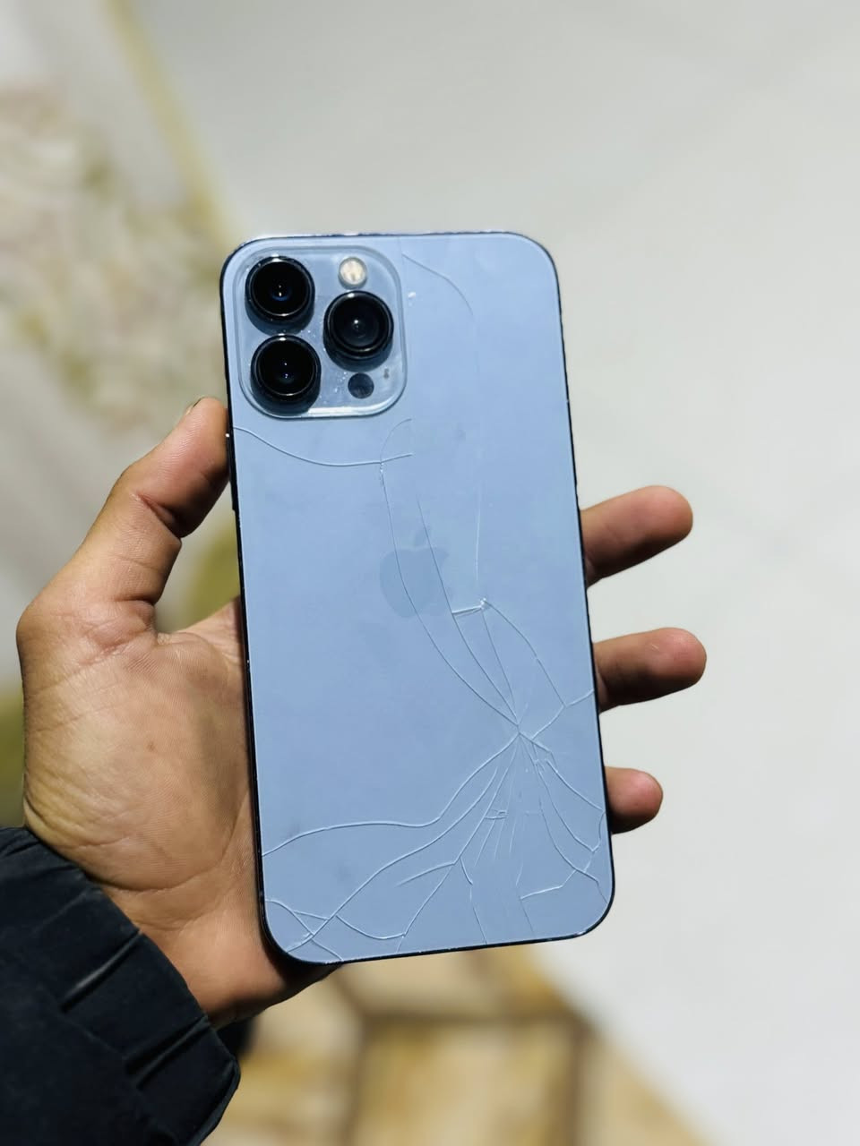 ايفون13برو ماكس ذاكره1تيرا بطاريته٨١ عربي شرق اوسط مبدله شاشه اصليه وضهر بي مكسور وشاشه شويه بيه خطوط خفيف مثل مجاي تشوف بصوره


**إذا كنت صاحب هذا الإعلان وتريد حذفه لأي سبب، رجاءا أرسل رسالة إلى الدعم الفني**