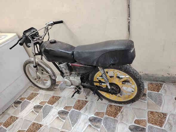 سلام وعليكم شباب عندي هاي دراجه للبيع موديل 20 شغال مابي شي 140 بي مجال ***********
