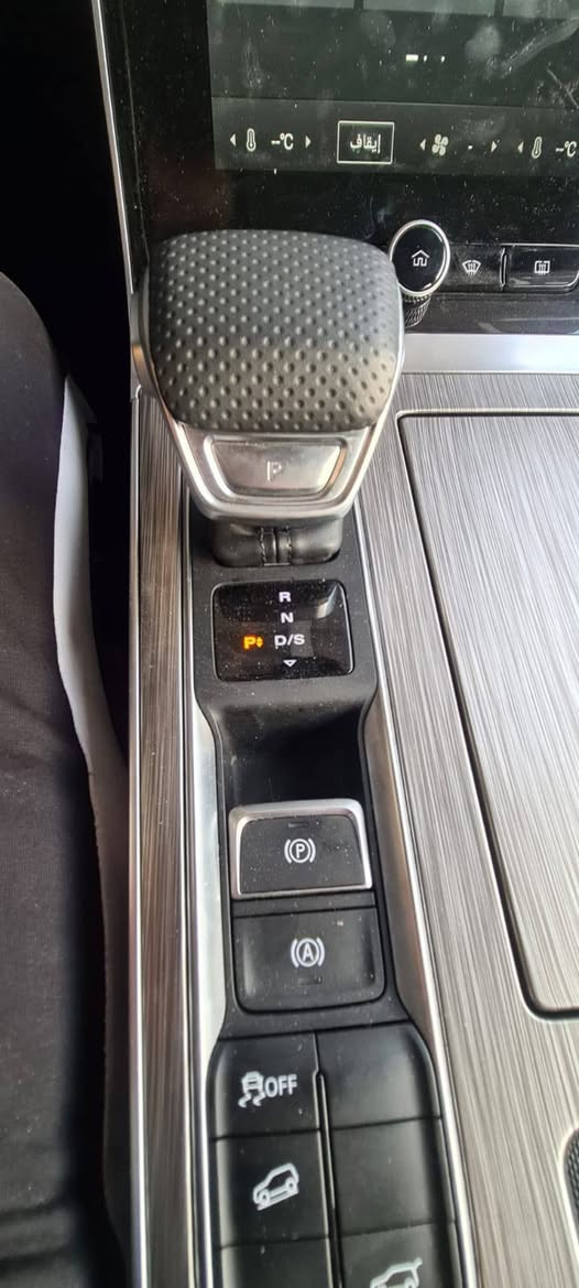 سياره MG,RX5
موديل 2024
ماشيه 1000 زيرو
بدون ضربه 
بدون رقم الرقم فحص موقت
السياره جديدا كلش كلش 1/1
وارد صيني 
السعر 167 ورقه وبيها مجال 
العنوان . بغداد الجديده مقابل الدرويش 
الاستفسار اكثر على الرقم ***********
الحاج ابو ابراهيم العبيدي
