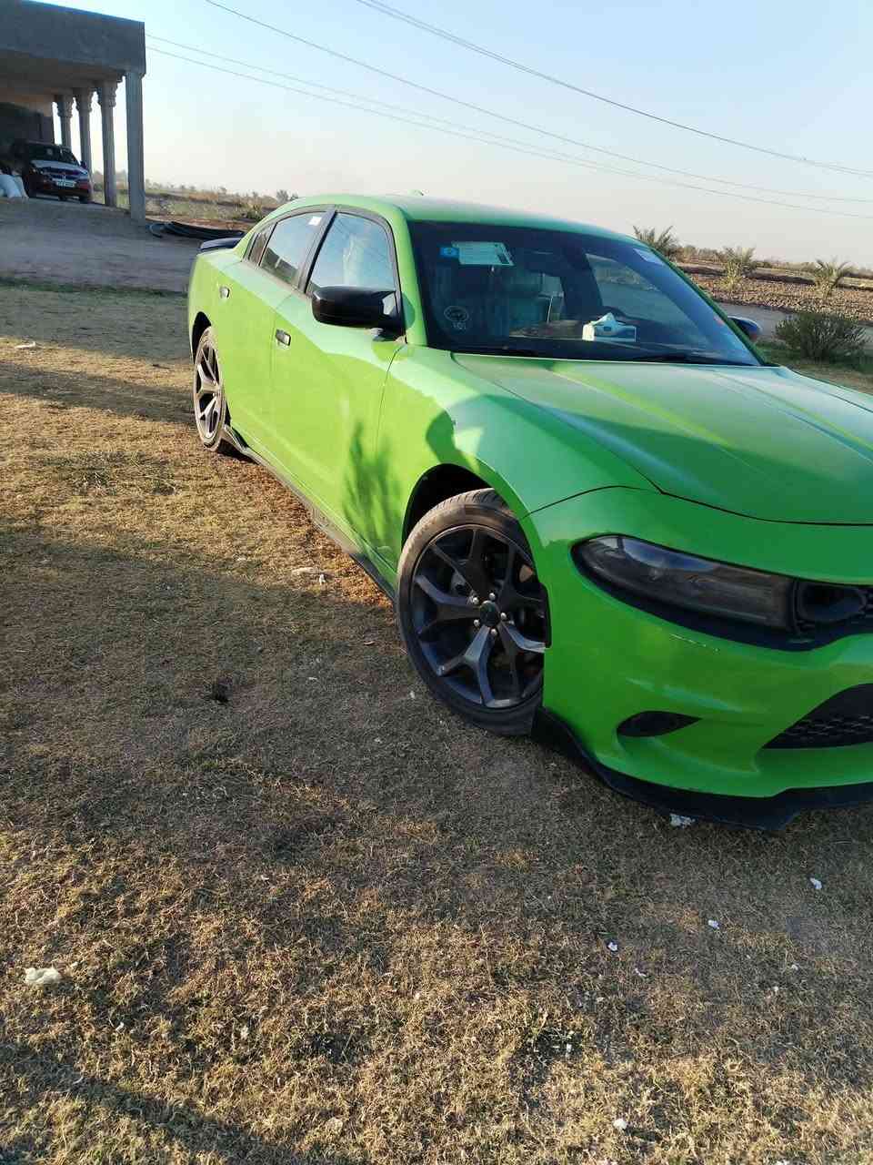 السلام عليكم جارجر البيع  موديل 2017رقم بصره انكليزي تحويل ثاني يوم ضربتها خشم البنيد مصلح نفسيته صور الحادث مرفوقه بالمنشور 
فول مواصفات قبل شهر محدث دواخلها ب5اوراق بغداد             دعاميات محدثه SRT 
مكان سياره ناصريه السعر 200 وبيها مجال 
الاتصال والاستفسار على الارقام التاليه
***********
***********
