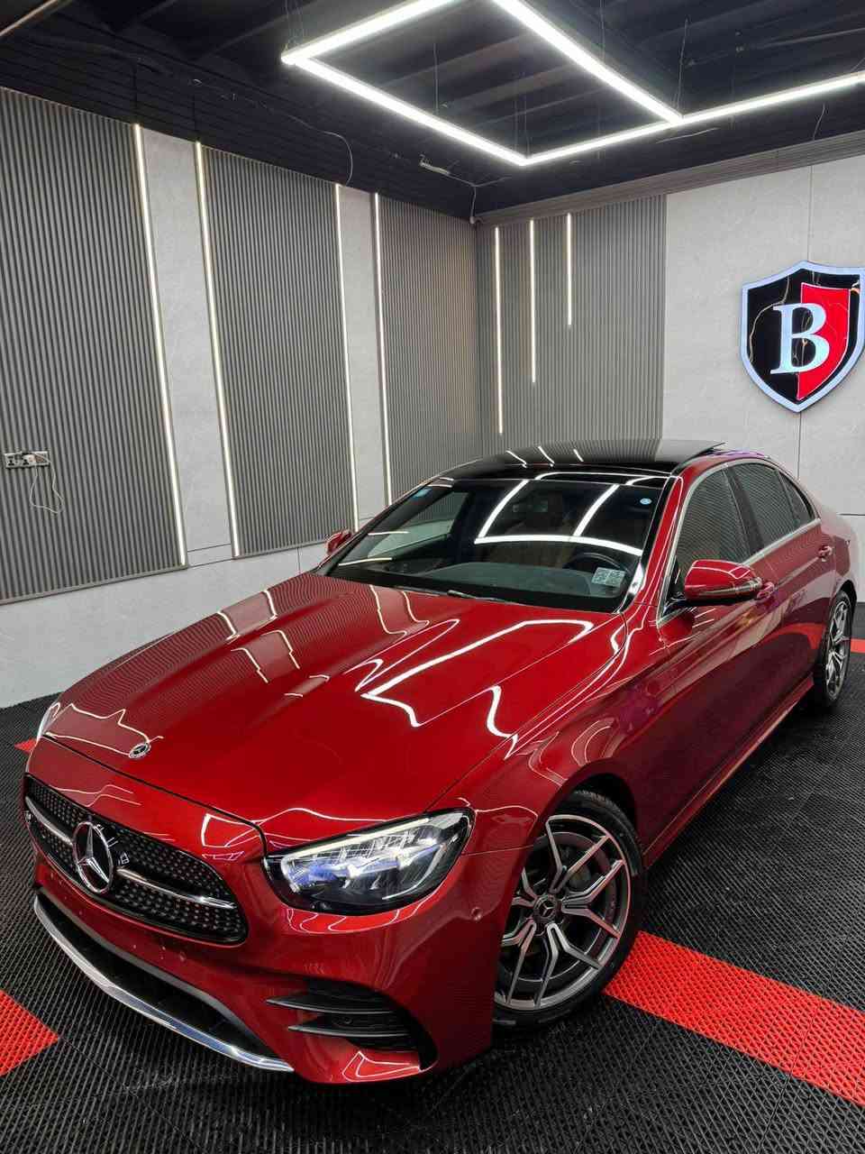السلام عليكم 
مارسدس E200
2021
وكاله المانيه ضمان دولي 
بصمتين 
ماشيه ١٤٠٠٠كم
مكفوله كفاله عامه 
مغلقه ppf 
مكان السياره بغداد الكراده شارع ٦٢
للاستفسار ***********
سعرها مناسب بل نسبه للالمانيات الجدد بغداد, العراق
