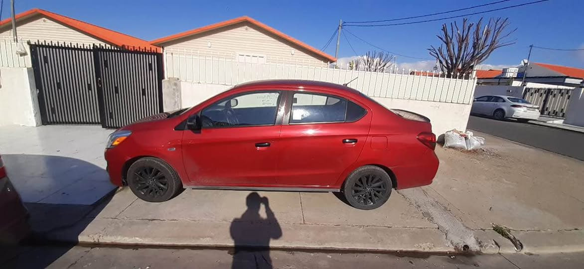 سلام عليكم  سعري ٩٥ وةرةقة 
ميراج ٢٠٢٠ سندوق يةك چاملخي تعديلة باقي هةمووي بةشةرت بة ناوي خومانة ٦٠ هةزار رويشتيية 
*********** أربيل, العراق
