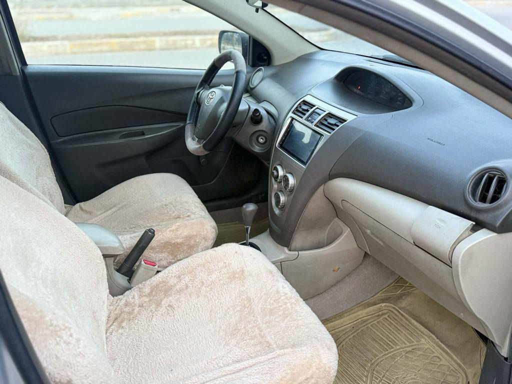 یا رس مۆ دیل 2012 گیڕ تۆ ماتیک گیڕ مه کینه به شه رت چو ا ر تا یه ی نویی له ژیره زۆ ر تو ند و به نده پینج پا چه ی سبو غه بی ناو گر تن نرخ 84گه ڵا  ژ .م ***********کۆ یه كويسينجاك, أربيل
