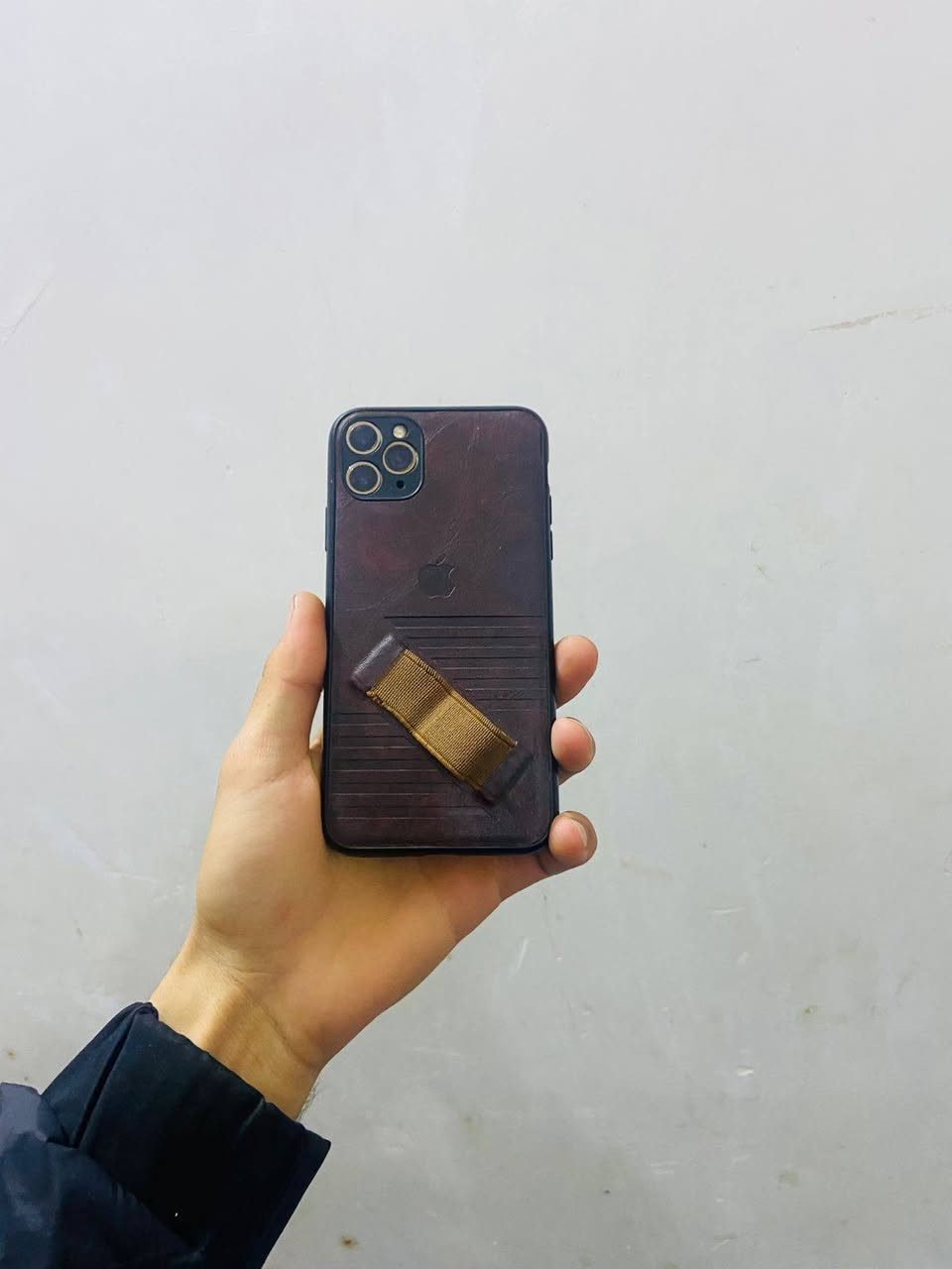 *نطيحه*
11برو ماكس 
مبدل شاشه +بطاريه الكامره
 الاماميه واكفه +ضهر مكسر 
ذاكره 256 محدث 
آخر تحديث iOS 26 
للبيع او مراوس


**إذا كنت صاحب هذا الإعلان وتريد حذفه لأي سبب، رجاءا أرسل رسالة إلى الدعم الفني**