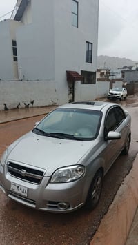 افيو 2011 • كلين • منفيست اصلي