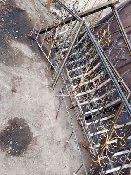 #للبيع محجر 11متر حديد ثقيل ونظيف   نقشه    @ مكاني  بغداد الغزاليه  ويوجد توصيل    ***********
***********
***********
