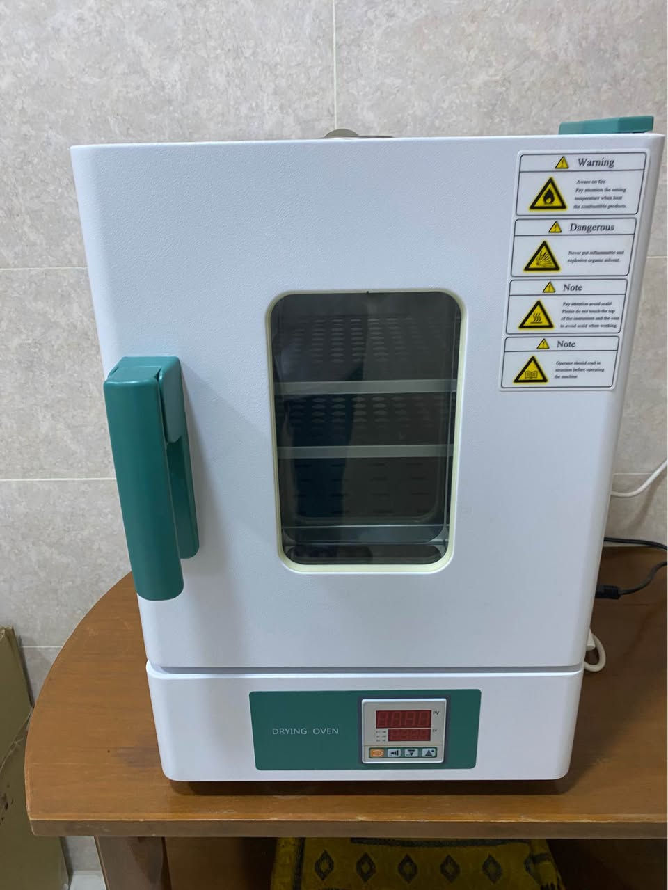 كرايو كوي بارد مستعمل مره وحده
كوتري كوي حار ممستعمل ولا مره 
واوفن مستعمل اقل الشهر 
*********** بغداد, العراق
