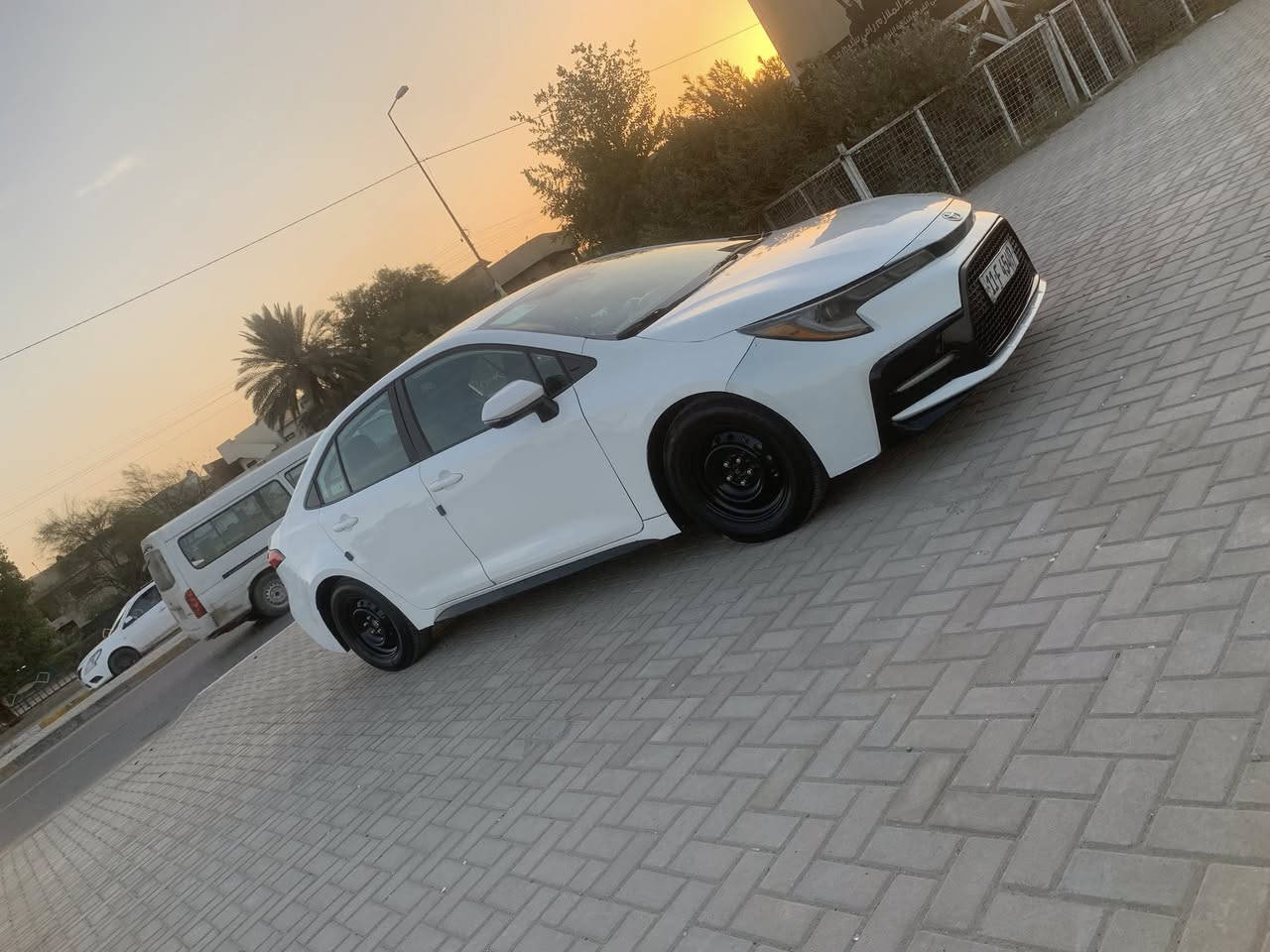 سلام عليكم مرخصه الادمن المحترم كورلا موديل ٢٠٢٠ رقم بغداد
وارد أمريكي حادثه جاملغ وبنيد. مبدل وباقي سياره مكفوله 
مكينه ٢٠٠٠ 
تبريد تدفئه مكفول 
صدر مكفول 
مكينه مكفول
كير مكفول 
السعر ١٢٧ وبيها مجال قليل 
عنواني بغداد البياع مدينه الذرى 
***********
