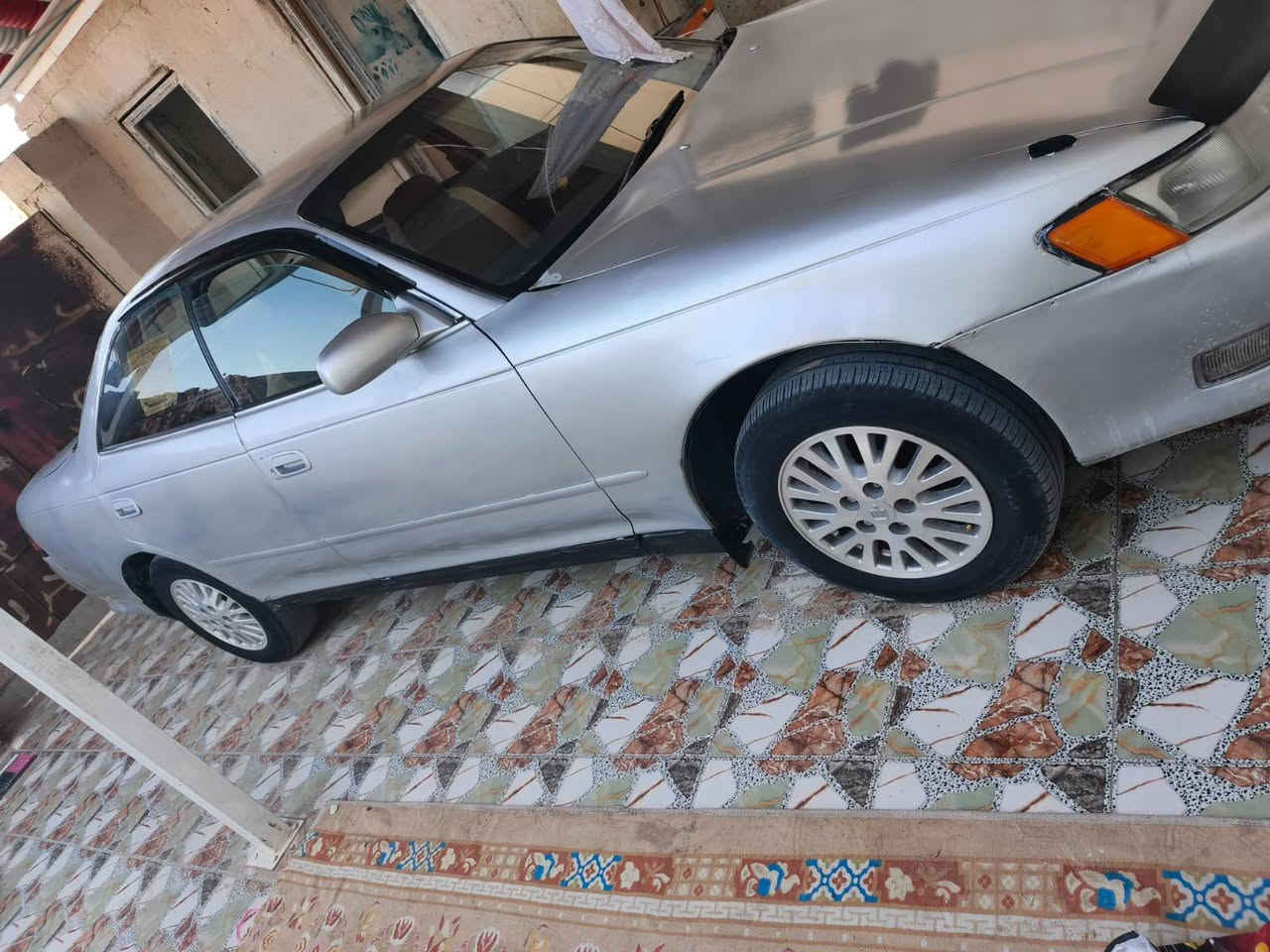 السلام عليكم سياره للبيع مارك نفخ موديل 1993 بصرة أليف مشروع وطني سنويه مجدده ال28 مكفولة من الگص والنقل والضربه القويه مكينه وگير ونجي بلكارتون طخم تاير حداد100/100  كهربائيات كله شغاله سياره مال جناي السعر 37 وبيه مجال مكان السيارة بصرة قضاء سفوان أنا مكلف بلنشر وهذا رقم صاحب السيارة ***********
