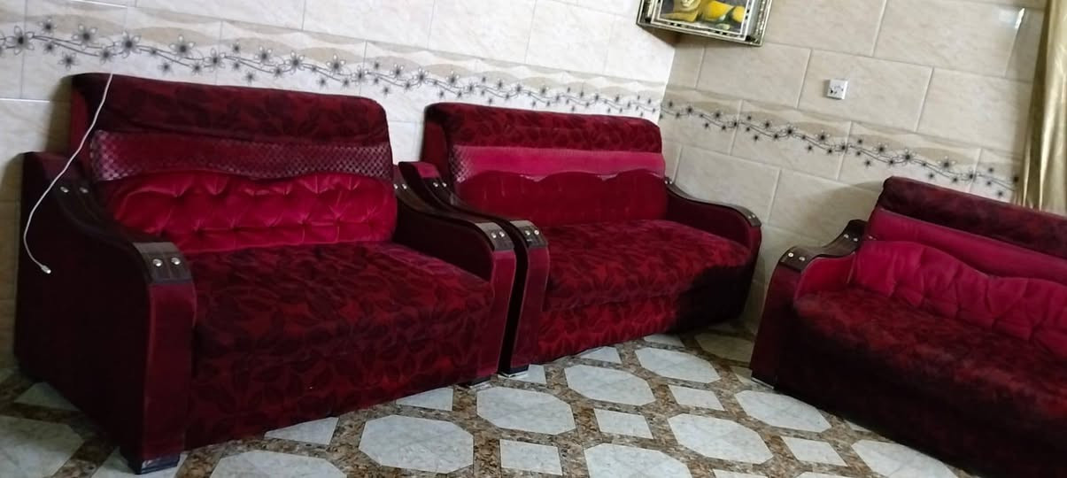 مكان بغداد يوجد توصيل بكروه داخل بغداد الشراي يسحب الصوره ويتفضل خاص***********.        ملاحظه سعار مكتوب بصورة الشراي يسحب الصوره ويتفضل خاص
