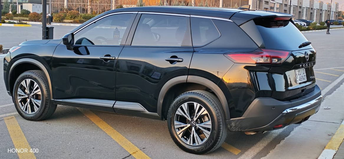 نيسان روج ٢٠٢٣ 
يةك جةملغي دواي سةكن بؤياغة 
موسفاتsv دةبل أكسل ٥٩هةزار كيلو متر رؤشتوة ناوسـپي رادار خةتي جادة 
مكينة ٣بستؤني تؤربؤ
سعر 145
ناونيشان سليماني طاسلوجة مةعرةزي علوجةكان پيشانگاي باران
***********
*********** السليمانية, العراق
