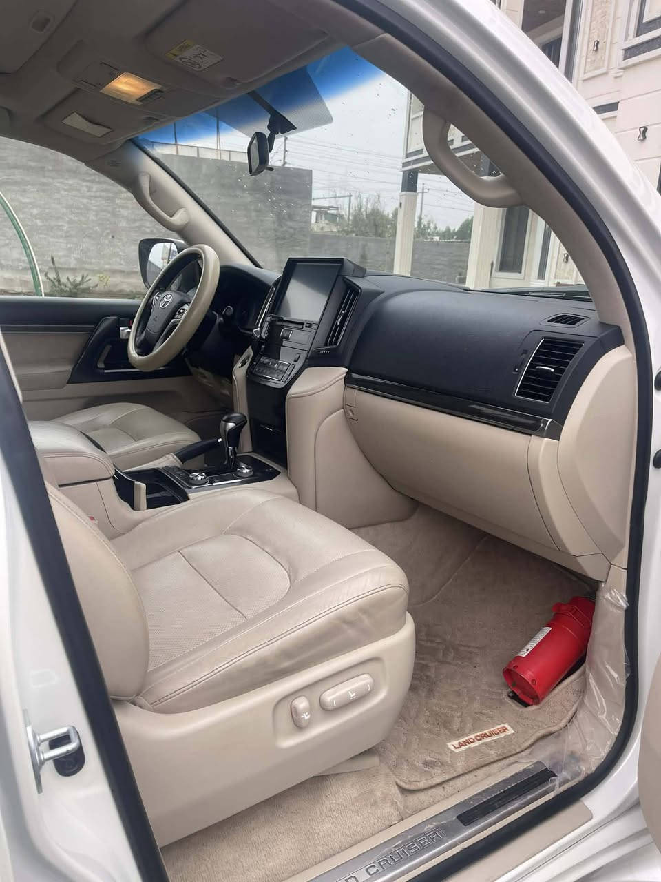 جكساره موديل ٢٠٢٠
ماشيه ٧٠ / ٦ سلندر

كفاله عامه 

***********/ ***********
