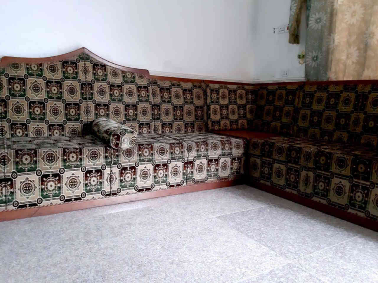 *********** رقم صاحب قنفات عنوان مشراق جديد خلف معارض
