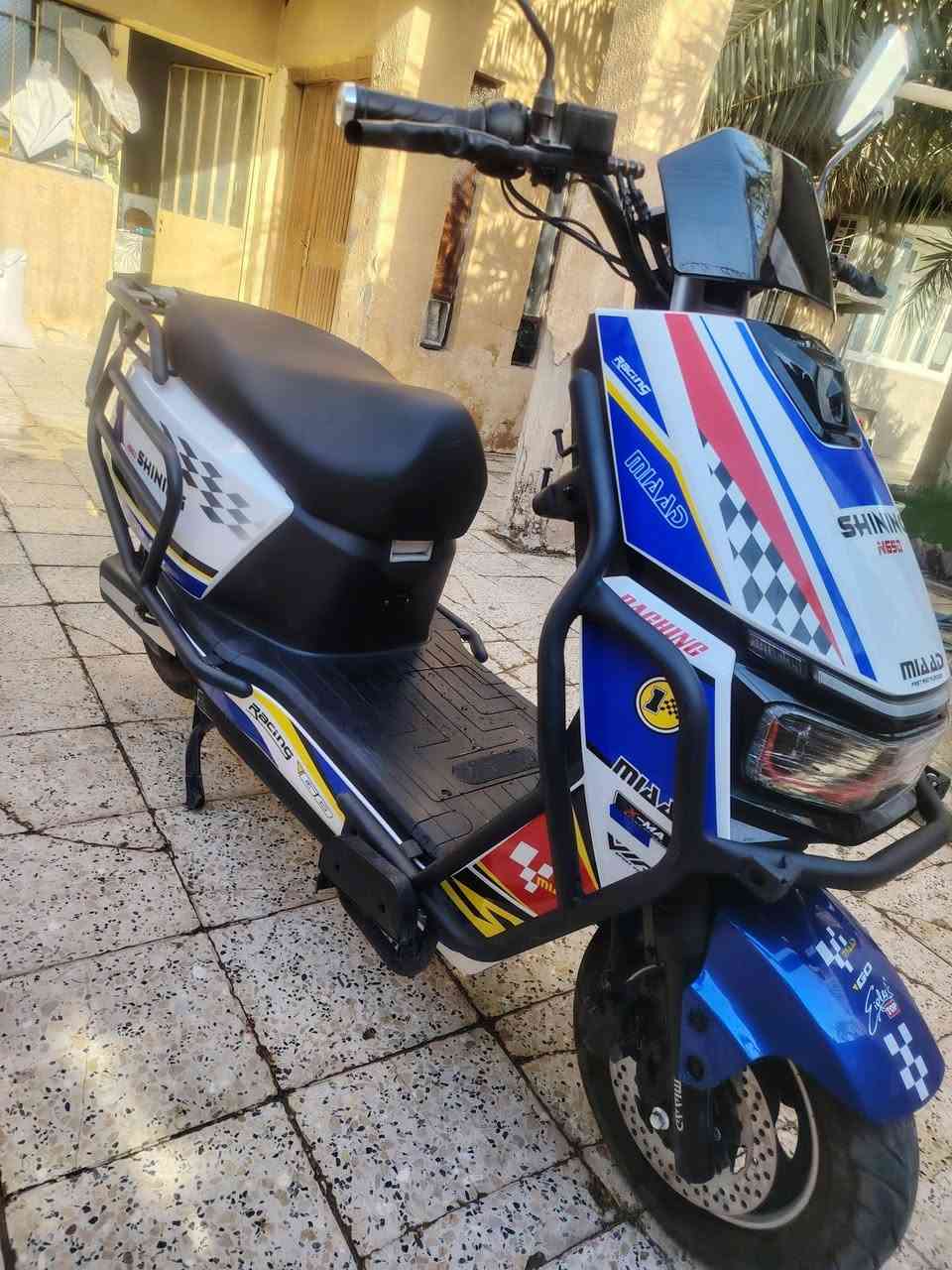 دراجه شحن شينك موديل 26 استخدام شهر واحد بعدها جديدة بيع او مراوس بدايوان 
العنوان الطارمية الشهداء
***********
***********

