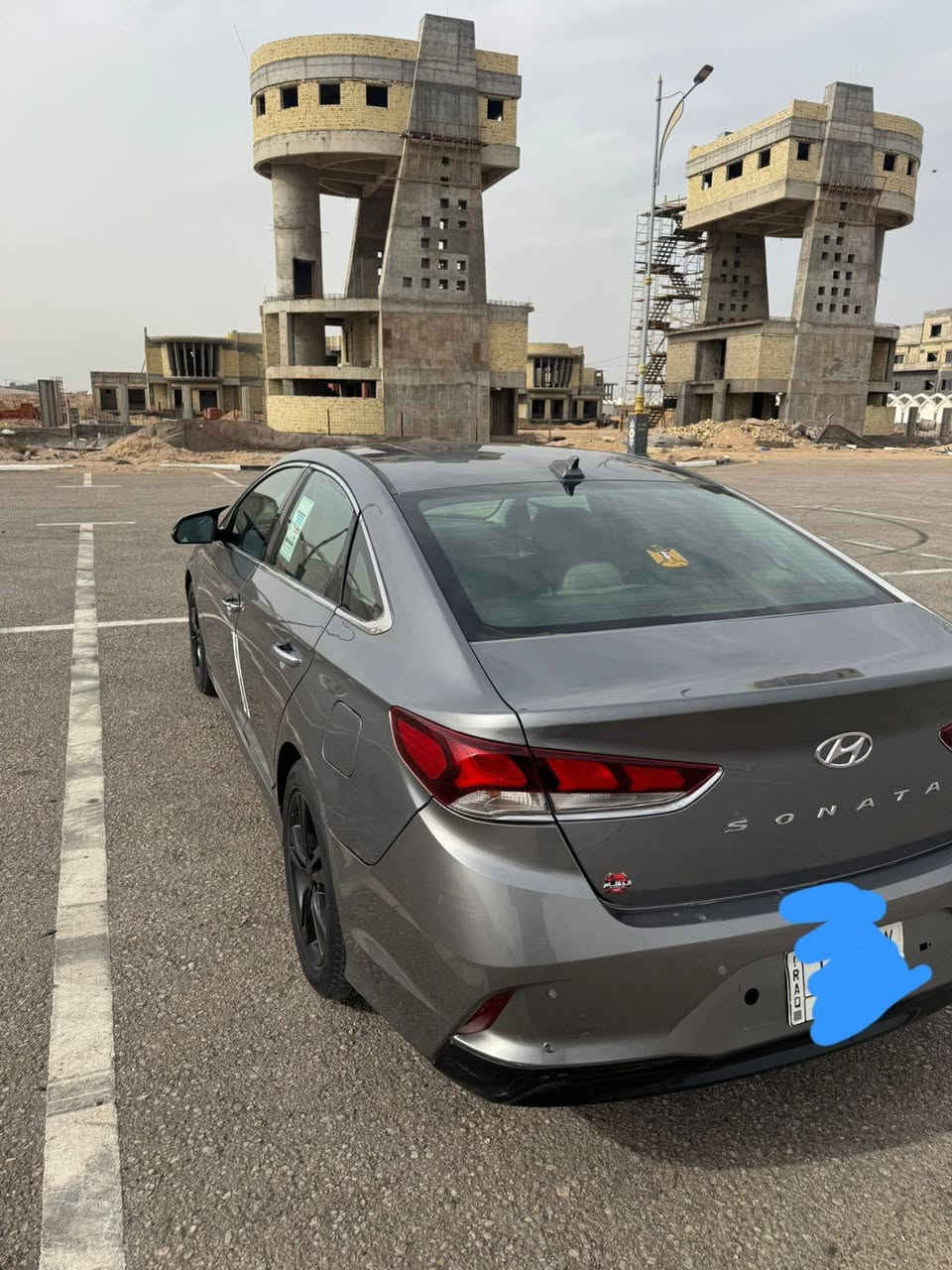 هونداي سوناتا موديل ١٨سياره فول مواصفات وارد امريكي السعر ١٢٥ وبيها مجال قليل رقم نجف مكان السياره كربلاء رقم الهاتف ***********
