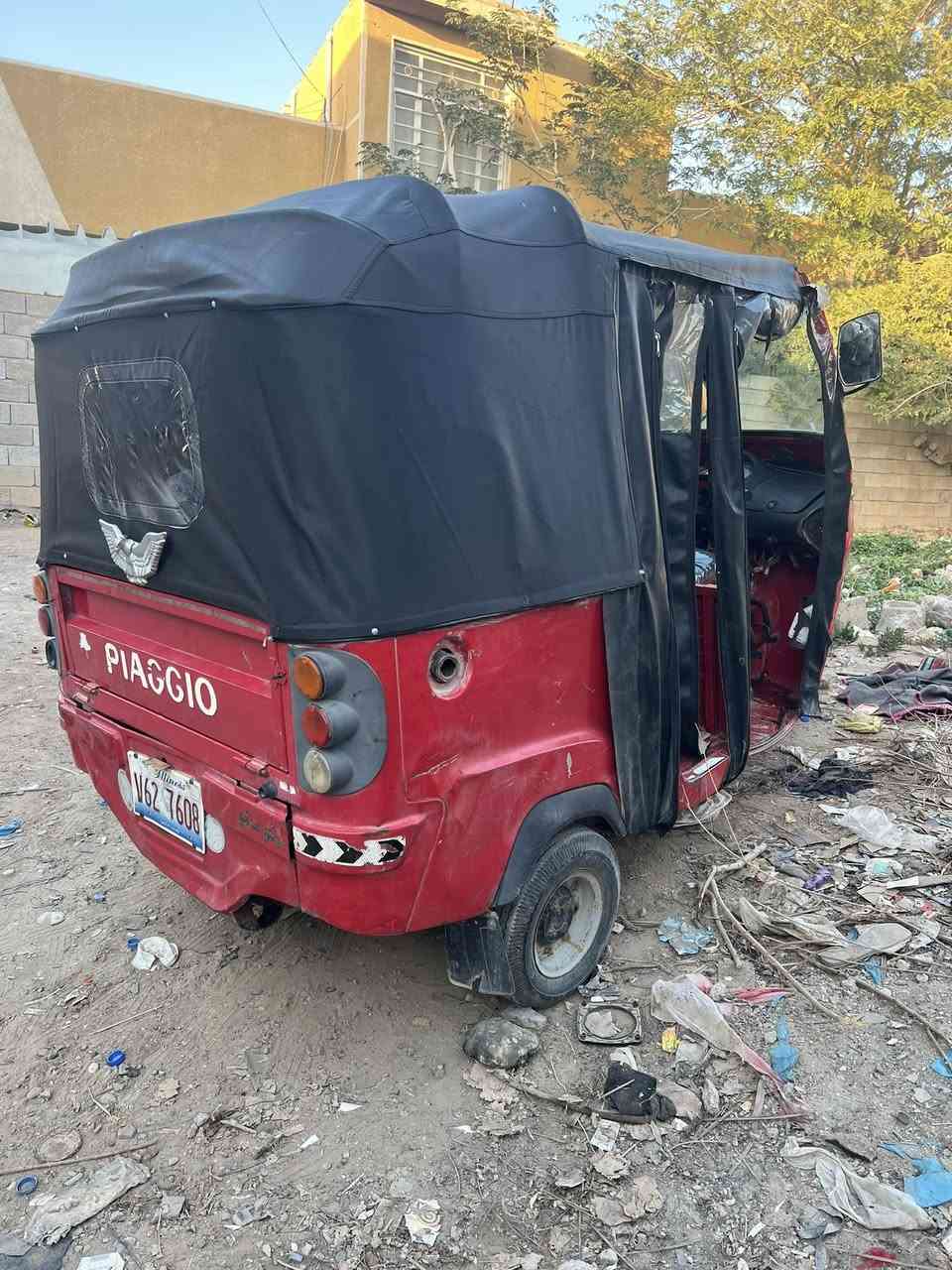 تكتك للبيع باجو موديل ٢٠ بدون أوراق لسعر ٩٠٠ ألف اتصال للرقم ***********
