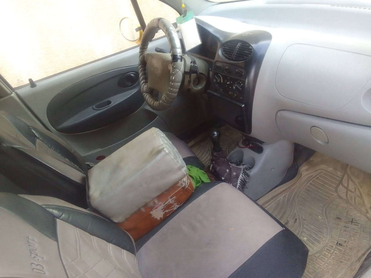 السلام عليكم للبيع كوكو 2012 مكينه رخاوه كير شرط هيئه وغرامات صفر بسمي كوبون ماستر  كارد السعر 26 وبيها مجال شراي اتصل ***********
