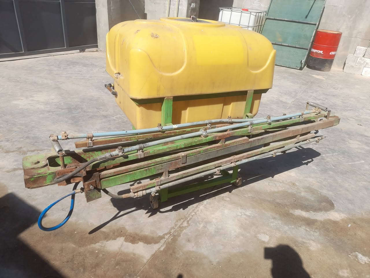 بةمبى دةرمان بؤ فرؤشتن بيعةيبه هةمووى بةشةرت سعرى ٤٠٠ مجال
***********
كركوك
