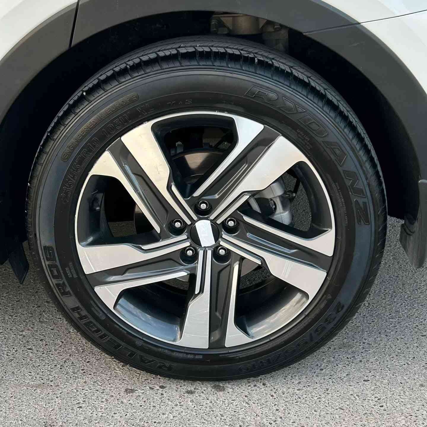 سلام عليكم سورنتو22 6سلندر7راكب3قطع تبريد الضرر منشور صور السونار
ماشيه120

كير ماوس/سايد بريك بصمه

جي بي اس/شاشه متصل/عداد إلكتروني

تحكم ستيرن /بردات خلفيه/شاحن واير ليس

كامرتين /لد نهاري/مثبت سرعه

حساسات خلفيه/حساسات اماميه

كشنات كهرباء /جنطه كهرباء

ويل كروم19

مري شفط +اشاير بل مري

بصمه+تشغيل عن بعد

ومواصفات أخرى

السعر265وبيها مجال مرقم بغداد

تفاصيل أكثر هذا رقمي

***********

مكاني بغداد حي القاهره

بيع فقط بدون مراوس
