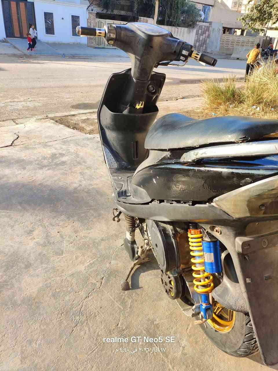 سلام عليكم 
للبيع ماكس عدله
تزويدات 
١-صدر رياضي
٢-يدات بريك 
٣-ويل كب
٤-كلجات FCS
٥-دبل خلفي هوه 
٦-صالنصه FM 
 نكره سلف بكل وقت 
هندر موجود 
شلعه معدل 
سعر 500 ألف وبيه مجال 
***********
عنوان بغداد البلديات
