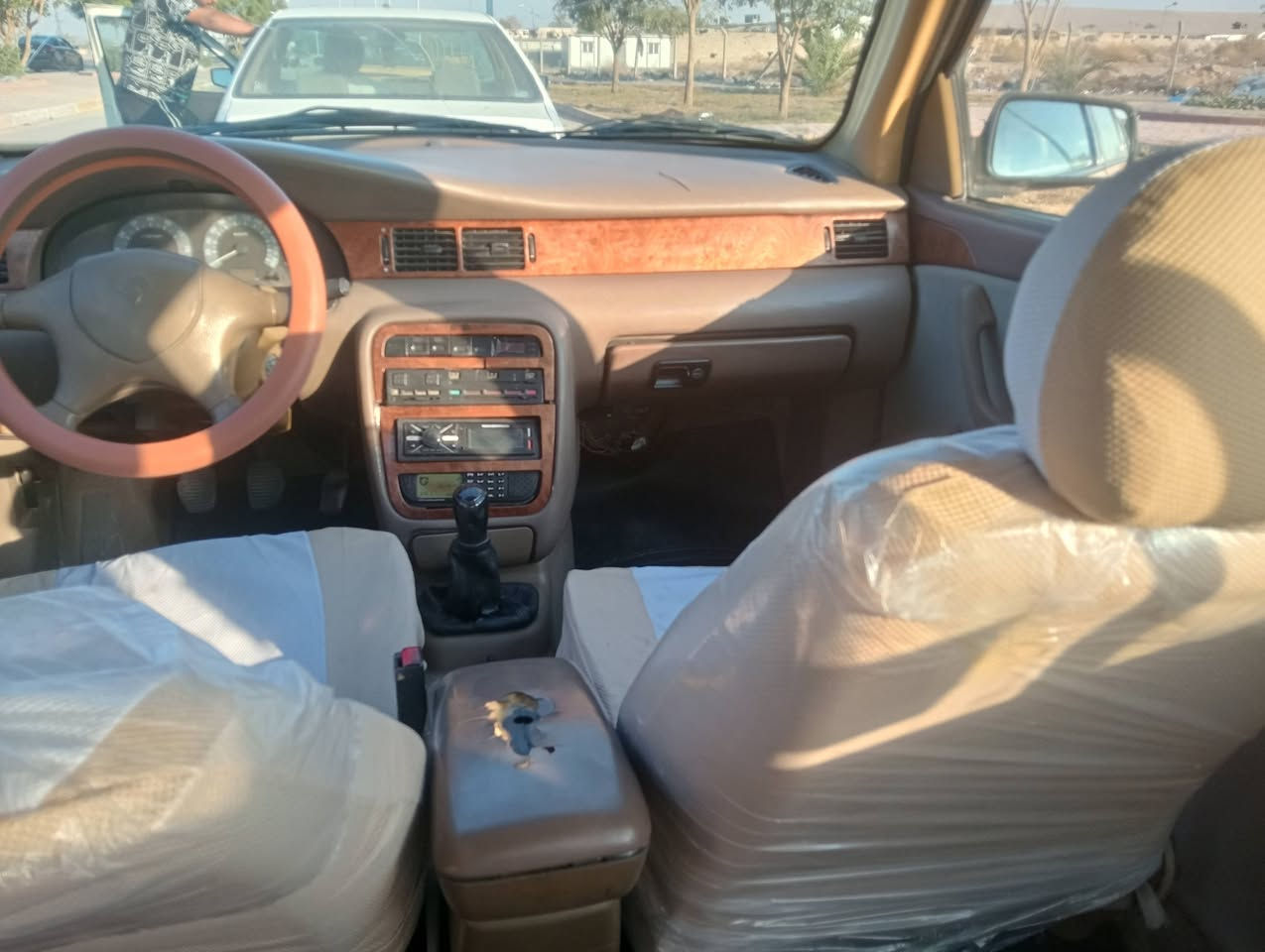 سمند موديل 2011 لاضربه ولاصبغ سياره باسمي
بيه بدايته كازكيت سياره شغاله وتمشي مابيها نقص
سعر 26 مكاني السيديه تقاطع درويش
***********
