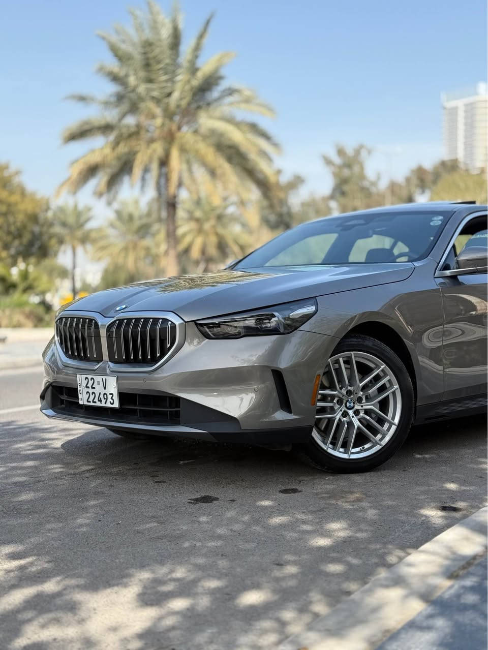 BMW 530i 2025

للبيع بسعر مناسب 

كلين تايتل كلين تايتل

مكينة 4 سلندر تيربو دفع خلفي المرغوب

عداد السيارة ٢٧ الف فقط

فول مواصفات :

داتا شو 

خمس كامرات

جلد

ايمائات

كشنات حضن

هارمن كاردن

منافذ شحن تايب سي 

فتحات تبريد 

فتحة سقف

انارة داخلية متغيرة

رقم السيارة اربيل تحويل ثاني يوم 

سيارة جاهزة ونظيفة وبالعافية ع ياخذها

مكان السيارة بغداد حي الجامعة 

السعر : 45,800$ وبيها مجال بسيط 

***********

*********** بغداد, العراق
