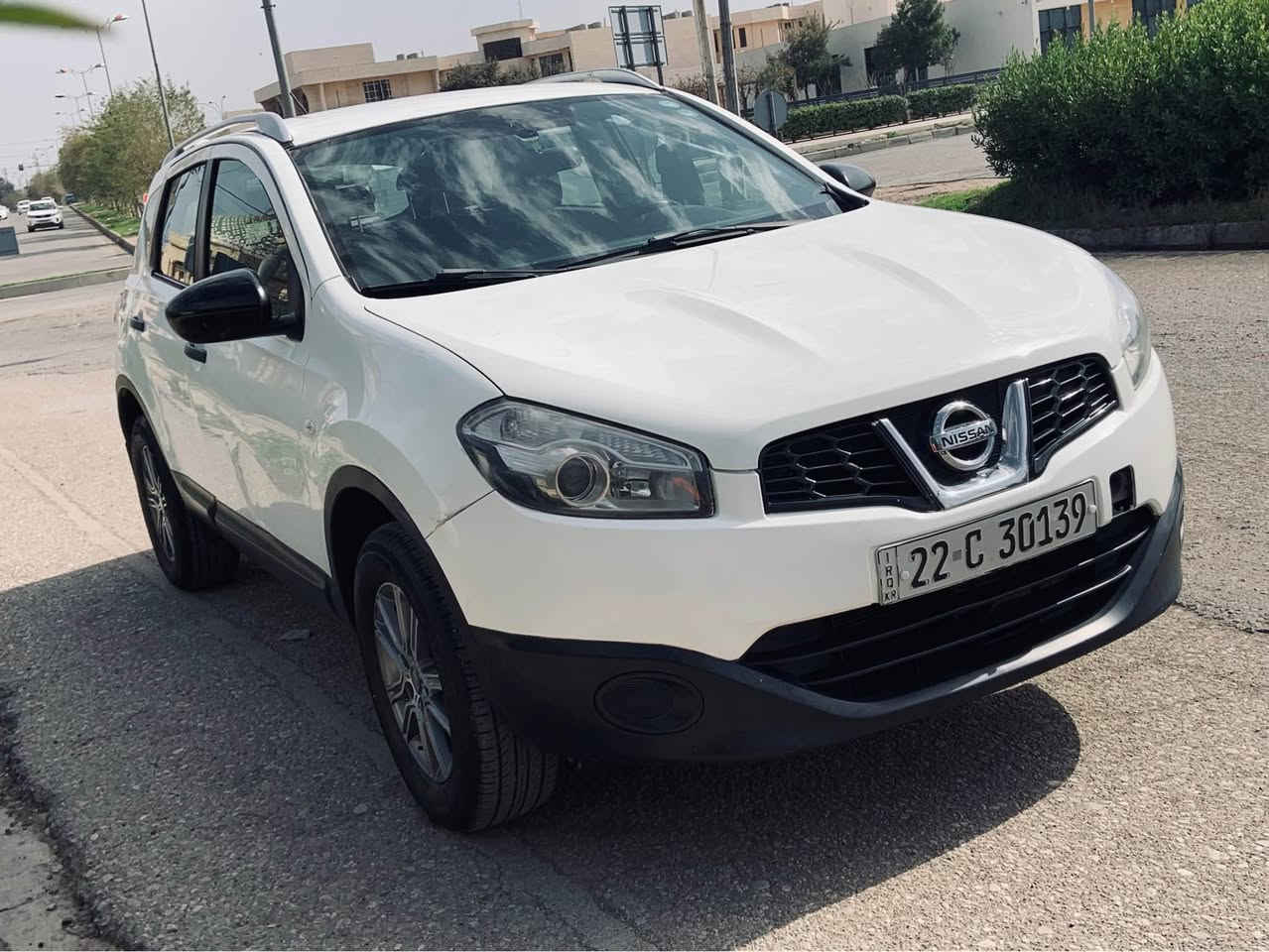 نیسان قەشقای ٢٠١٢ 
سەیارەیەکی پاک و جوان و بێ نەقسە 
بێ بۆیاغ تەنها ٢ شوێنی بچوکی تەحدیلە 
مواسەفات S 
چوار تایە و ویلی نووێی بۆ بەستراوە 
هەموو شتی جایزە گێر مەکینە تەقە و رەقە هەمووی بەشەرت 
مەکینەی نەکراوەتەوە 
مەکینەی 2.0 چوار پستنە
سەنەوی و رەقەم و هەموو شتی نوێیە
بەناو کردن بەشەرت   

سحری ١١٧ و مەجال 
📞; 0️⃣7️⃣5️⃣0️⃣    4️⃣6️⃣3️⃣       4️⃣4️⃣9️⃣2️⃣ أربيل, العراق


**إذا كنت صاحب هذا الإعلان وتريد حذفه لأي سبب، رجاءا أرسل رسالة إلى الدعم الفني**