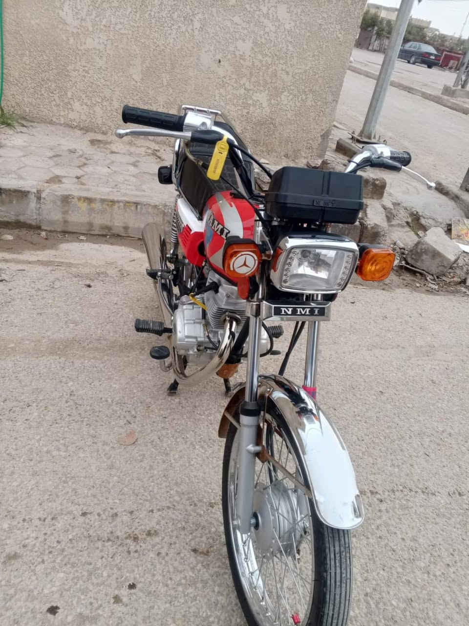 السلام عليكم شباب دراجه اربعه قير اصلي موديل 23 للبيع 1350 وبيها مجال ***********
