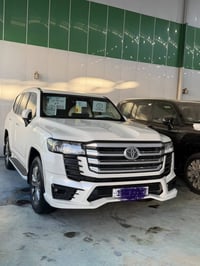 لاندكروز 2022. GXR Twin Turbo وكالة ساز  ماشية39 الف  سياره مكفوله كفا...