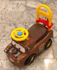 سيارة أطفال • ١-٢ سنة • توصيل مجاني