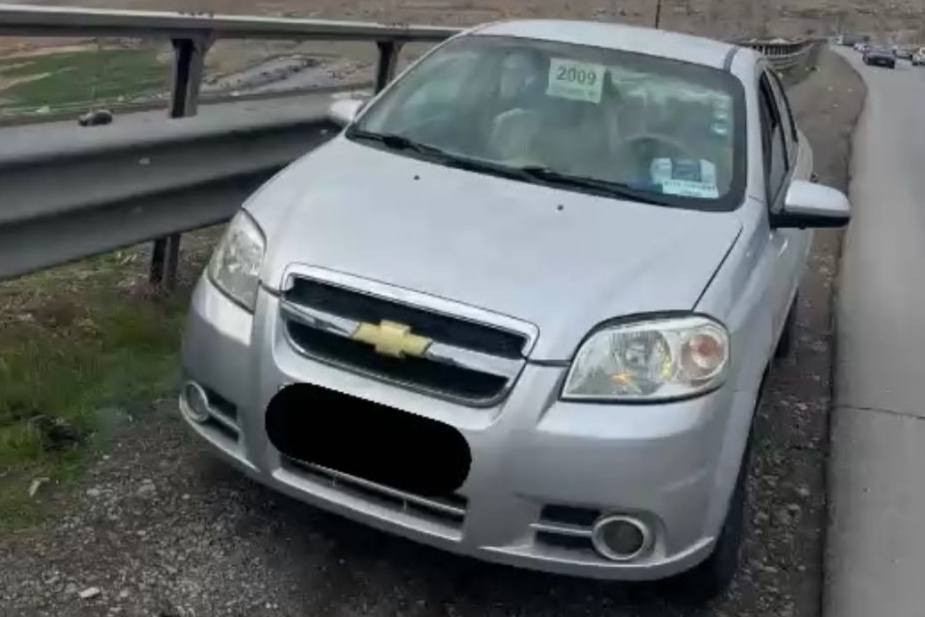 شۆفرلێت ئەڤیۆ   2009 گێر ئۆتۆماتیک 
ناو زەرد مەکینە گەورە   ، بێ کاڵبونەوە 
160 هەزاری هەقیقی رۆیشتوە
 زۆر پاک و بێ مەسرەفە 
، هیچ گڵۆپێکی ناو گێچی پێ نیە
 هەتا هی ئەقلیشی  ، ماڵی دۆستە 

سعر: لە کۆمێنت داوای بکە ڕاستەوخۆ بۆت دێت 🤖 

رەقەم و سەنەوی تەبعی نوێیە 
و یەک مانگی ماوە بەسەر بچێت 
٥  پارچەی  پەمپە بێ لێدران بەبێ ژۆرێ 

ژمارەی خاوەنەکەی 
*********** 
شوێن هەولێر
