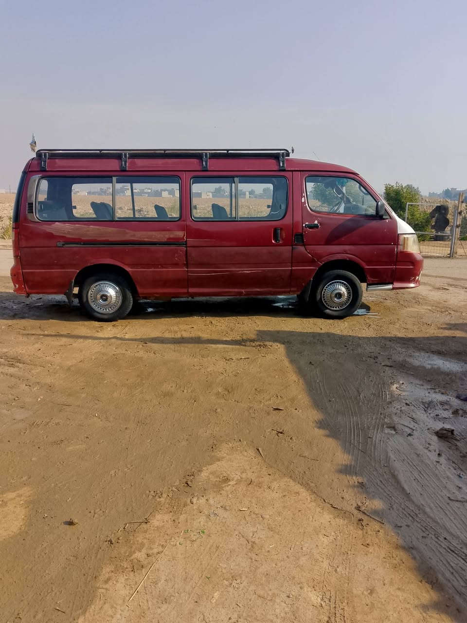 السلام عليكم فتون موديل10السيارة خير من الله مكينة بلادي مكاني بغداد السعر 45 وهاذ رقمي ***********
